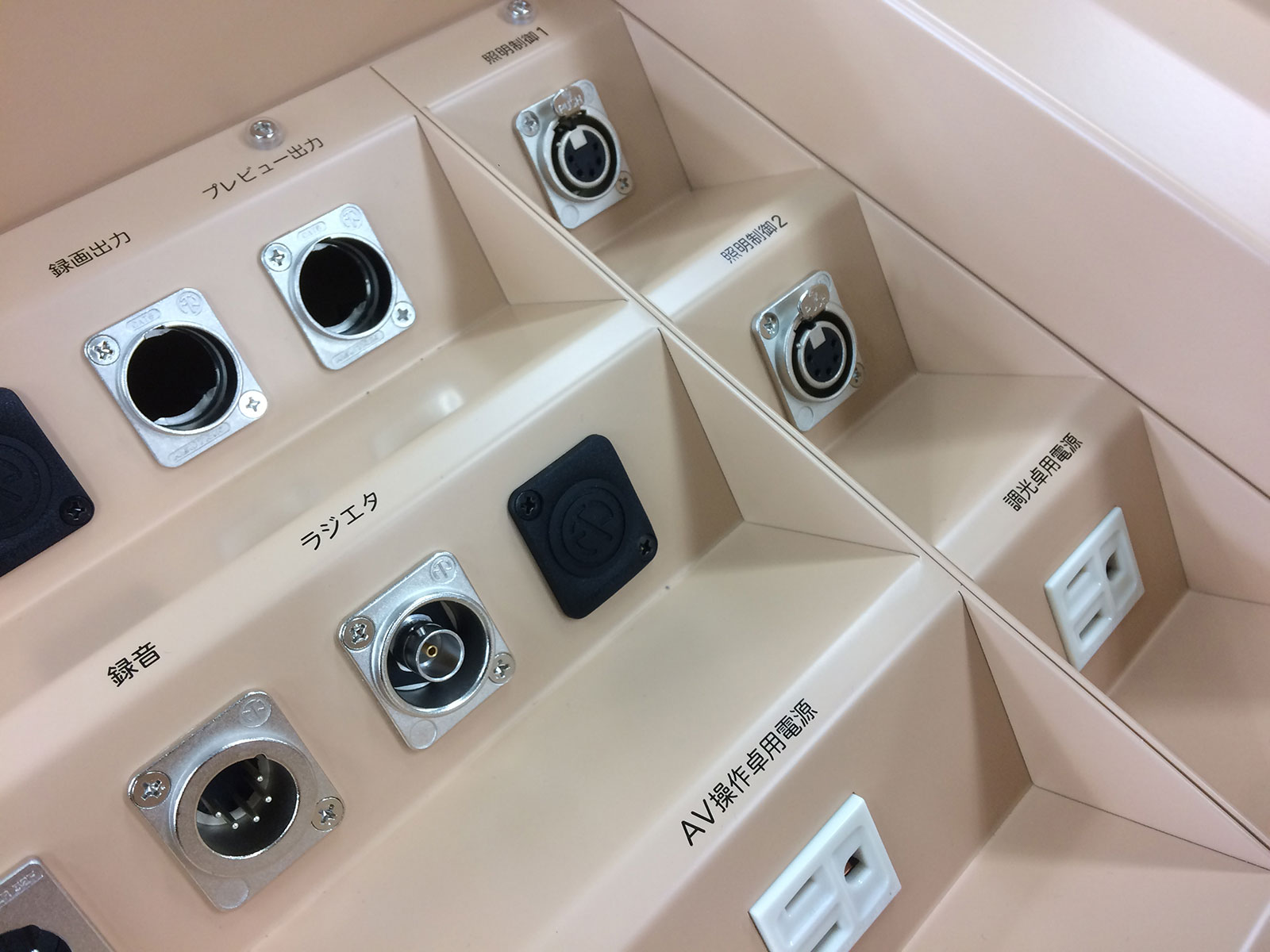 筐体板金設計・製作